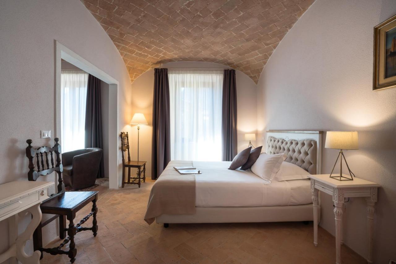 Dimora Delle Muse Bed and Breakfast Μονταλτσίνο Εξωτερικό φωτογραφία